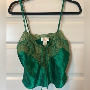 Vintage 1980s VS Gold Label Green Top